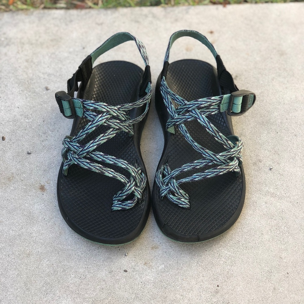 Women’s double strap chacos